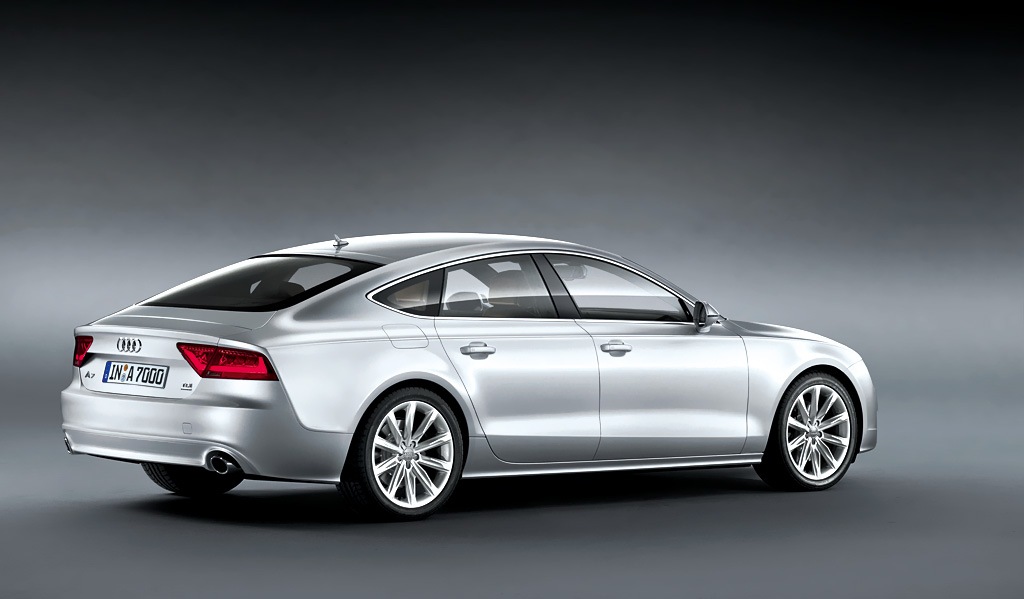 Audi A7: 9 фото