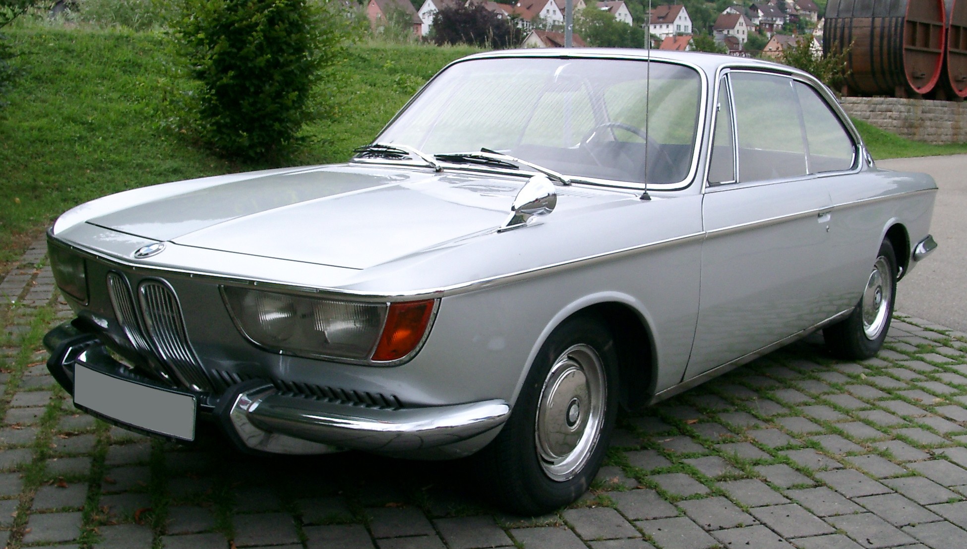 BMW 2000: 1 фото