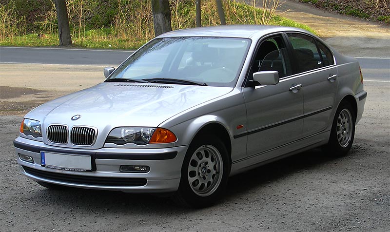 BMW 320: 6 фото