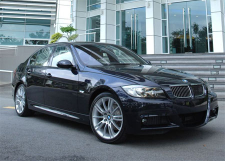 BMW 325i: 1 фото