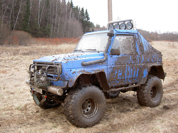 Daihatsu Rocky: 5 фото