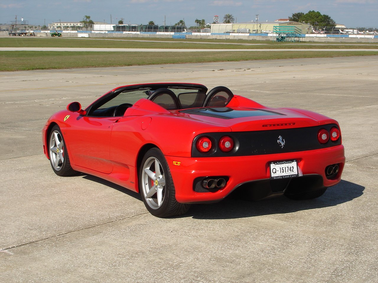 Ferrari 360 Spider: 1 фото