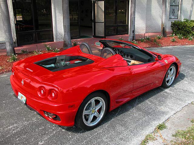 Ferrari 360 Spider: 3 фото