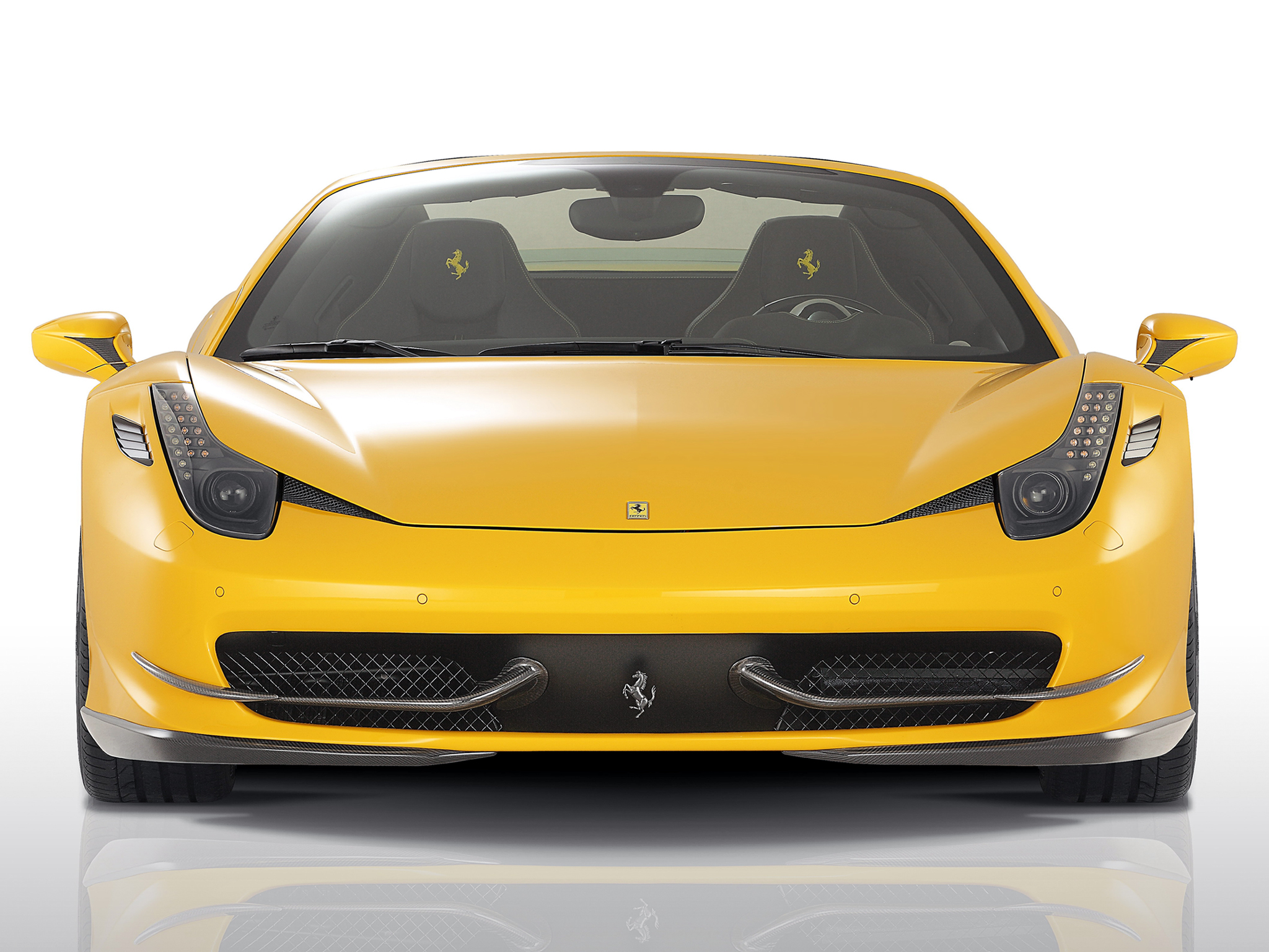 Ferrari 458 Spider: 11 фото