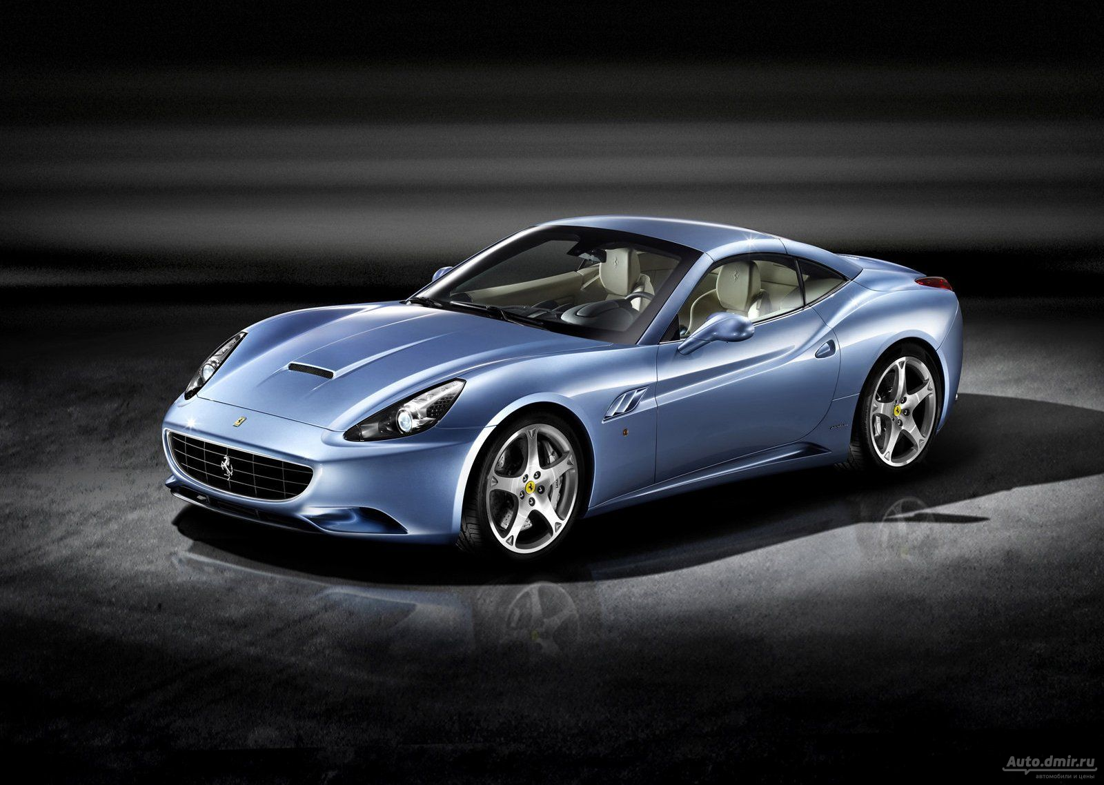 Ferrari California: 10 фото