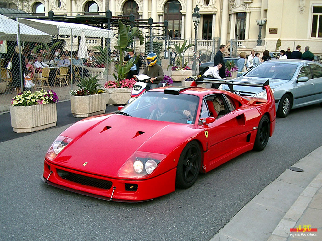 Ferrari F40 LM: 12 фото