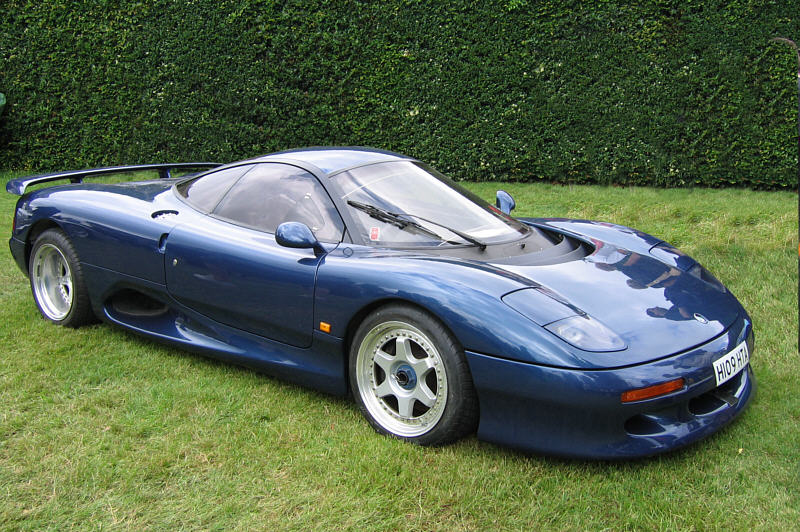 Jaguar XJR-15: 8 фото