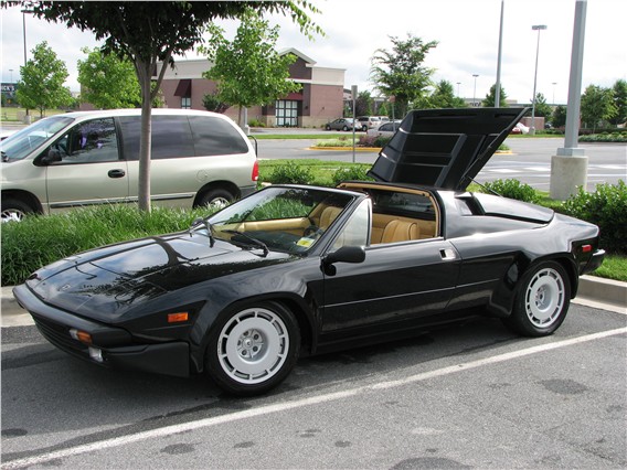 Lamborghini Jalpa: 8 фото