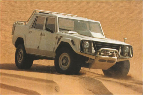 Lamborghini LM-004: 3 фото