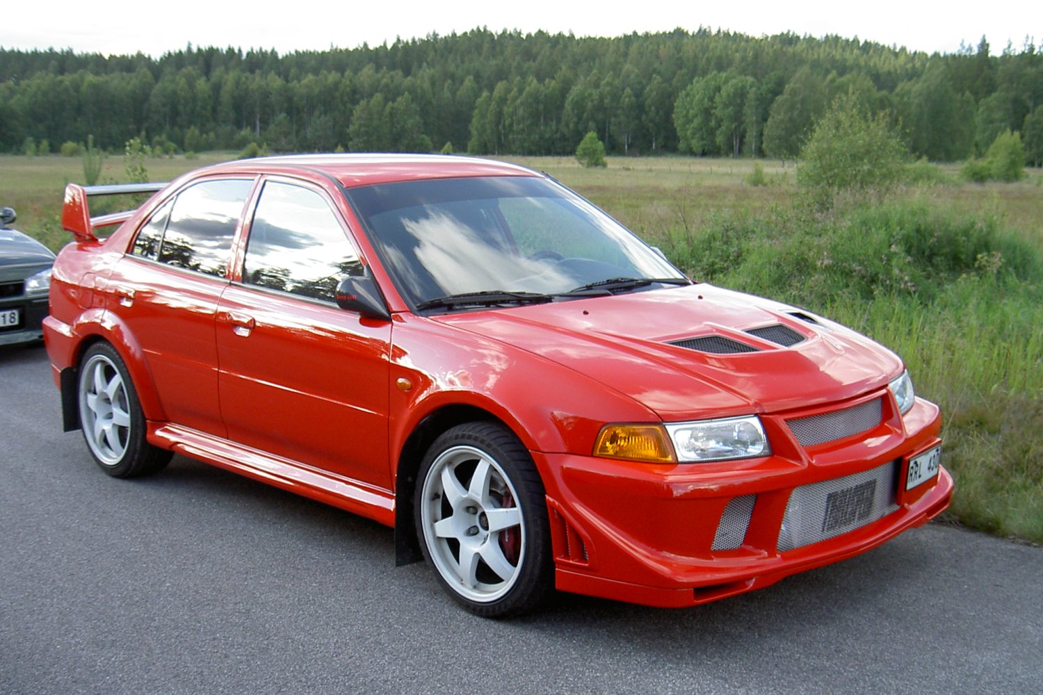 Mitsubishi Lancer Evolution I: 12 фото