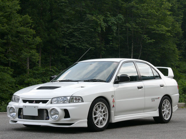 Mitsubishi Lancer Evolution IV: 4 фото