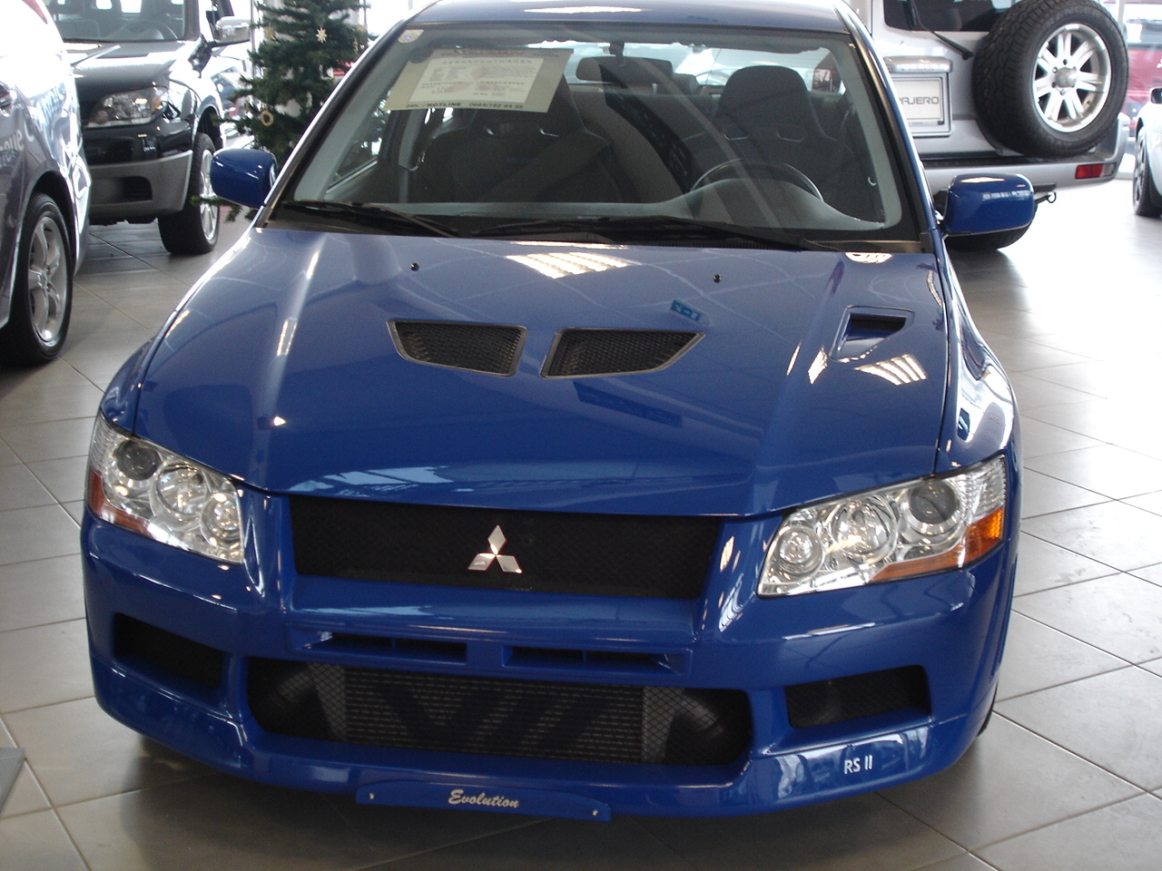 Mitsubishi Lancer Evolution VII: 2 фото