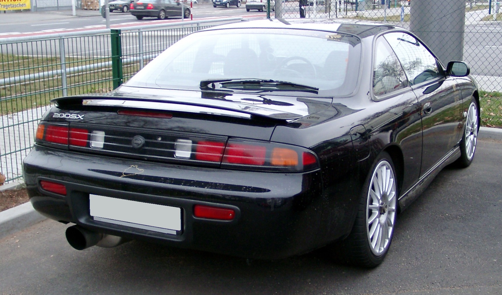 Nissan 200SX: 7 фото