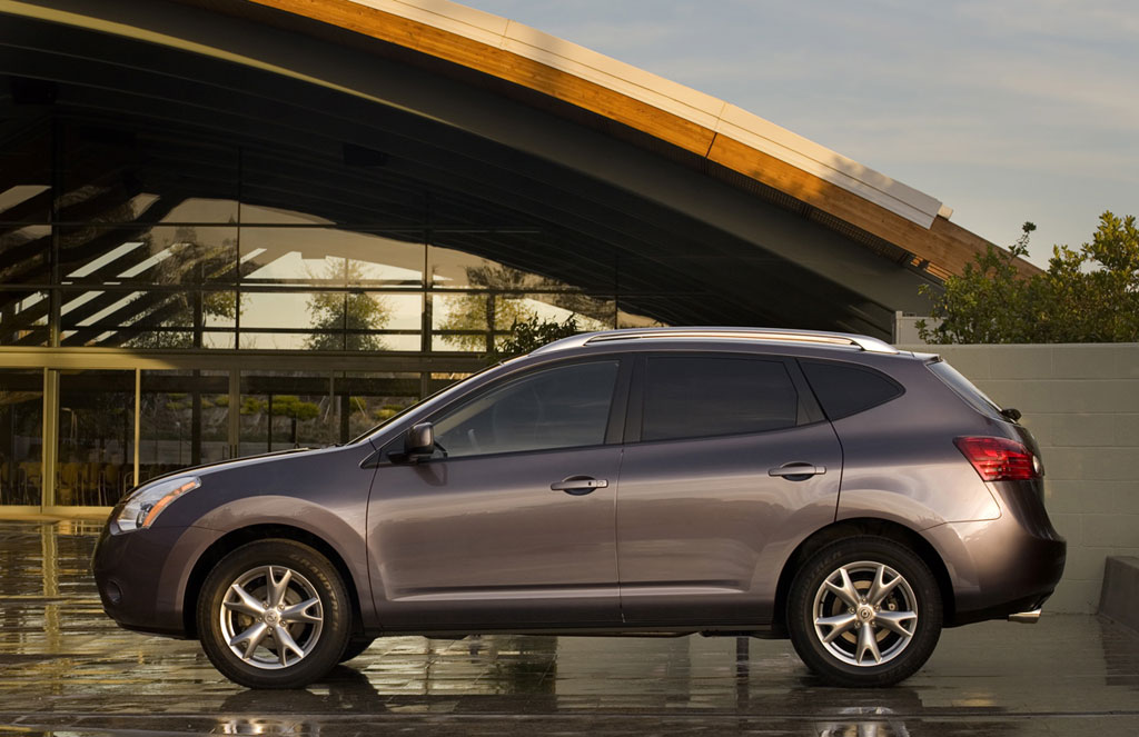 Nissan Rogue: 6 фото