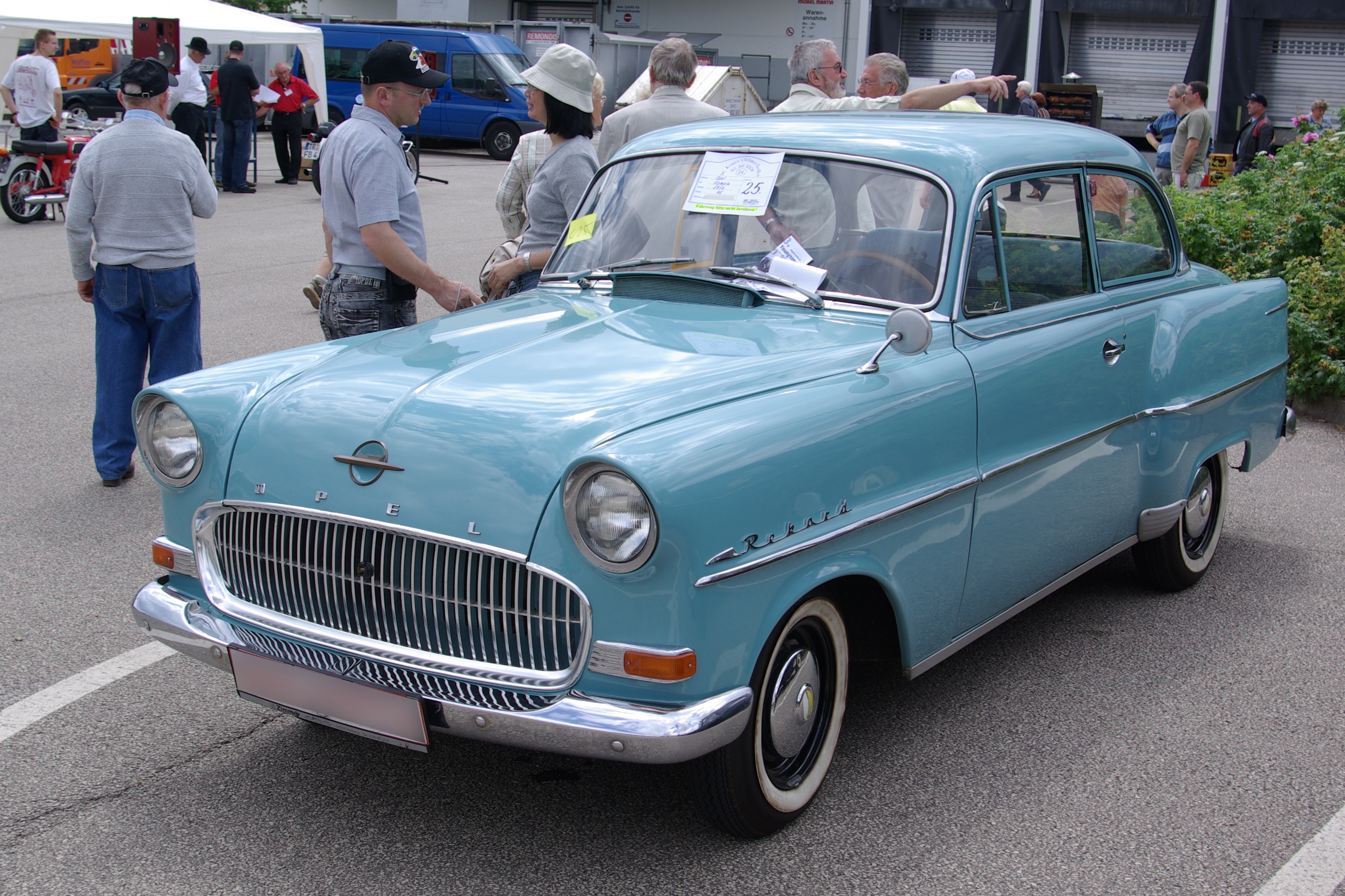 Opel Olympia: 4 фото