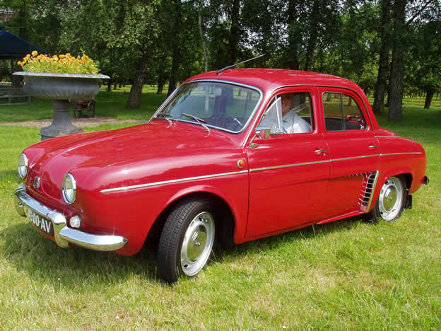 Renault Dauphine: 6 фото