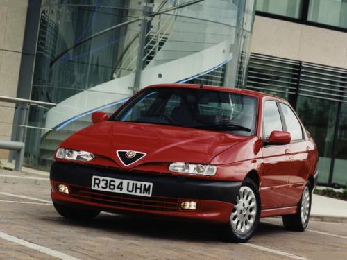 Alfa Romeo 146: 10 фото