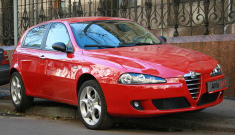 Alfa Romeo 147: 11 фото