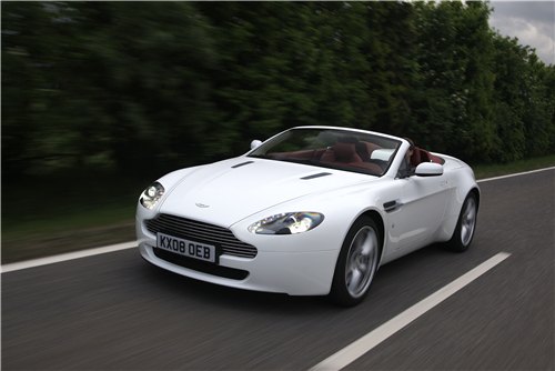 Aston Martin V8 Vantage Roadster: 9 фото