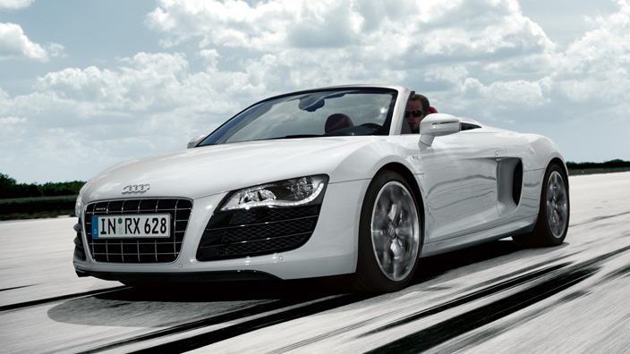 Audi R8 Spyder: 12 фото