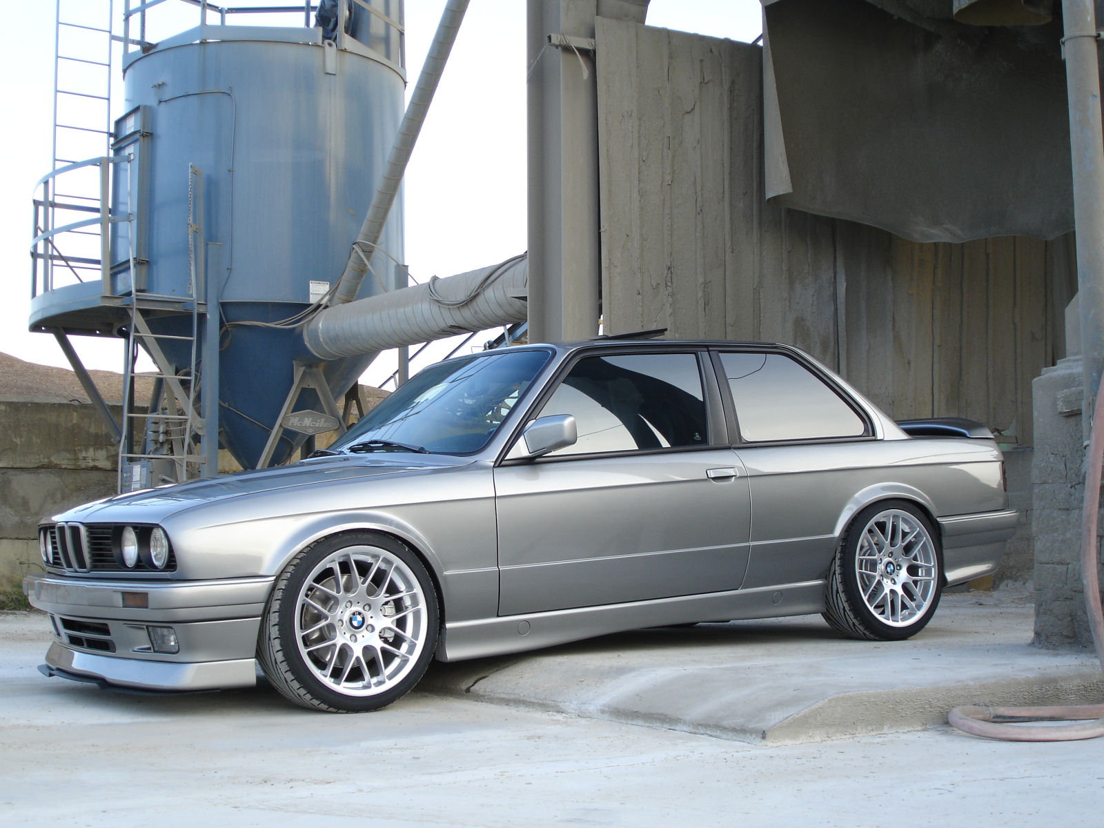 BMW 3-series E30: 07 фото