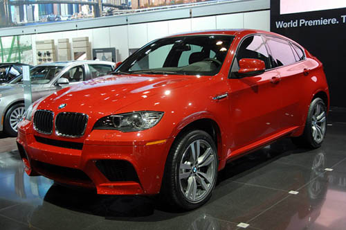 BMW X6 M: 9 фото