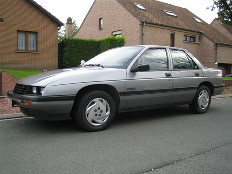 Chevrolet Corsica: 8 фото