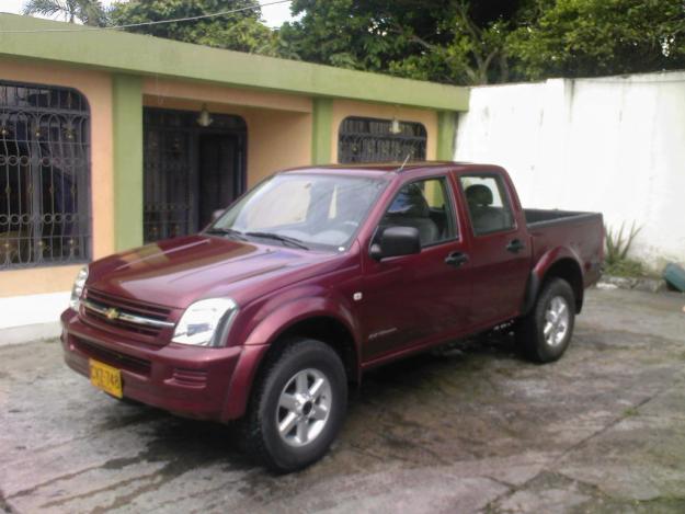 Chevrolet LUV D-MAX: 10 фото