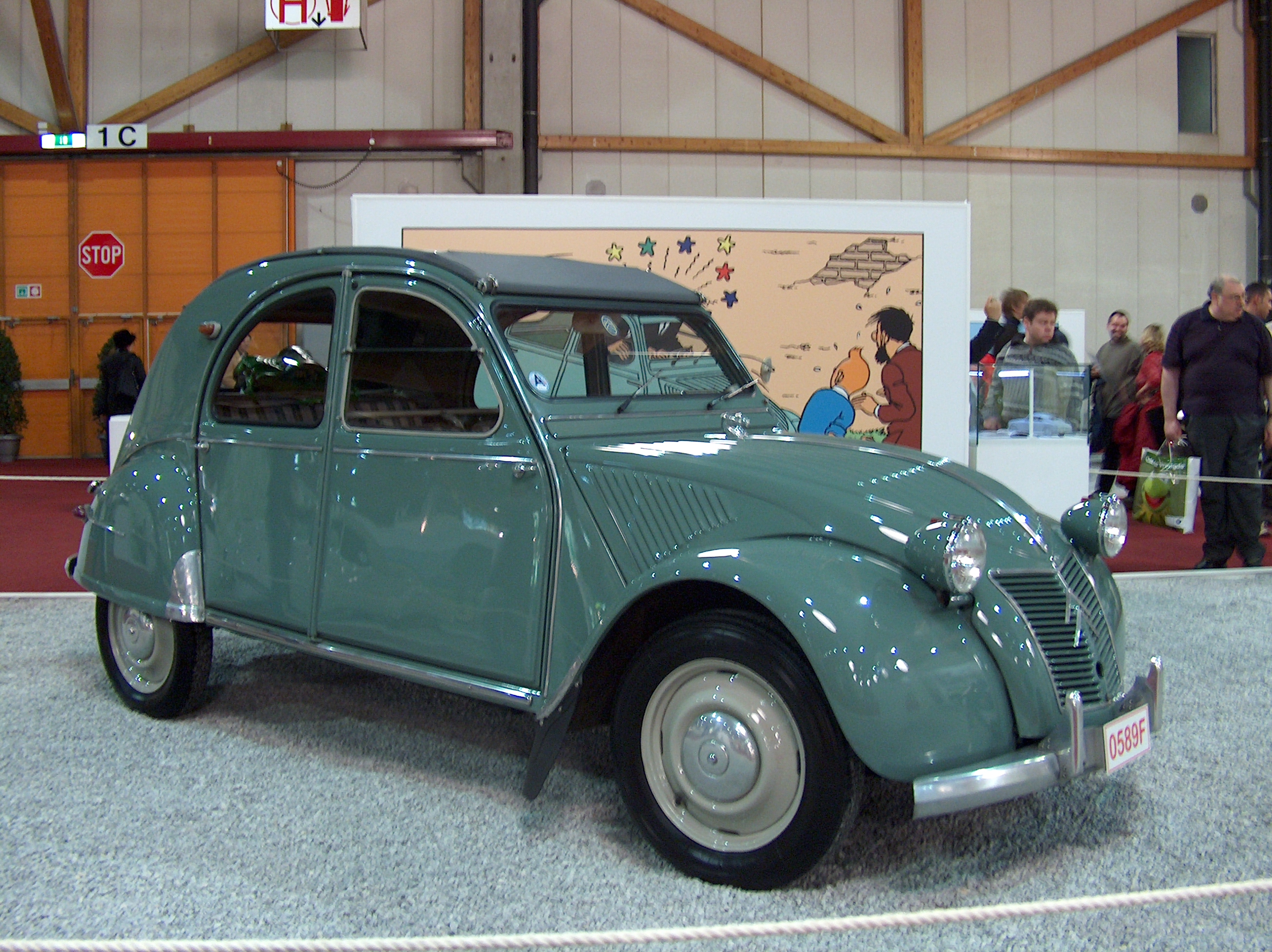 Citroen 2 CV: 5 фото