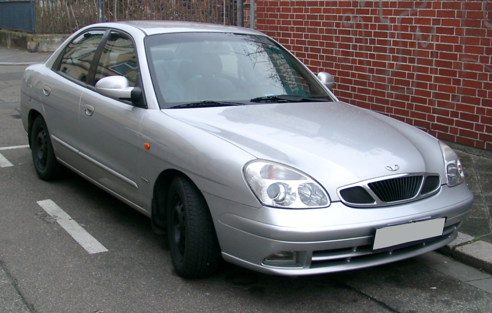 Daewoo Nubira I: 2 фото