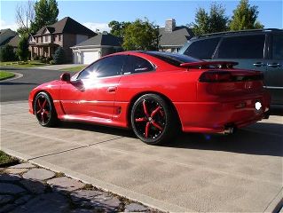 Dodge Stealth: 4 фото