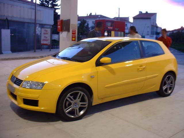 Fiat Stilo: 3 фото