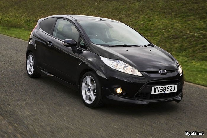 Ford Fiesta: 9 фото