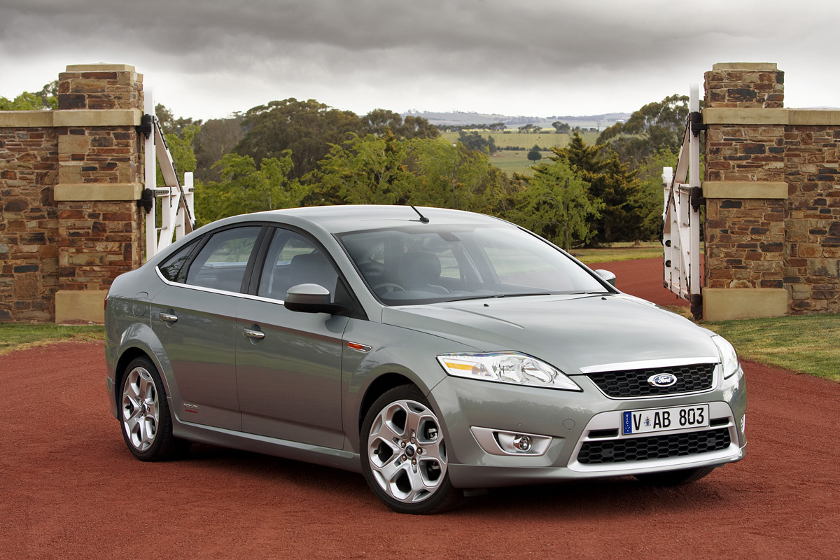 Ford Mondeo: 2 фото