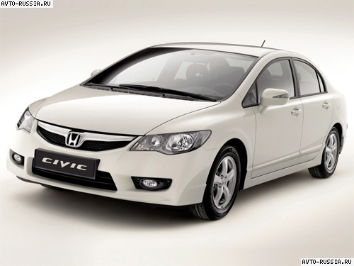 Honda Civic 4D VIII: 2 фото