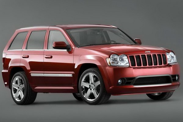 Jeep Grand Cherokee SRT8: 10 фото