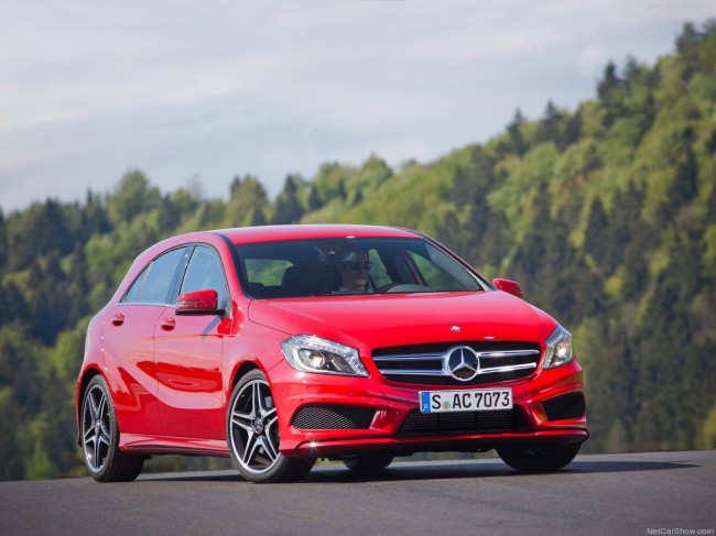 Mercedes A-class: 2 фото