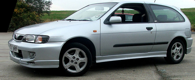 Nissan Almera: 7 фото