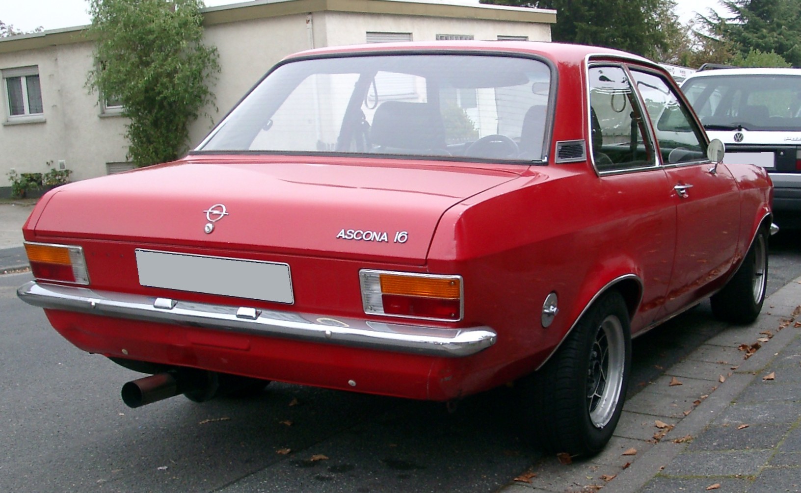 Opel Ascona A: 8 фото