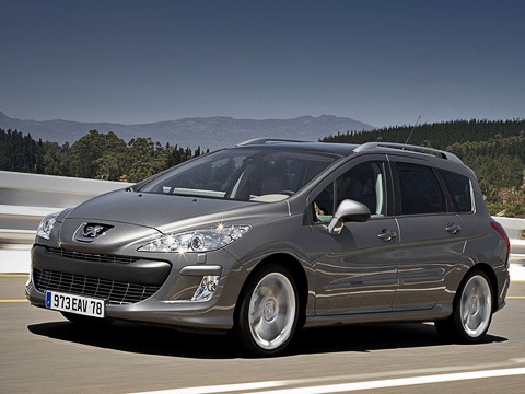 Peugeot 308 SW: 11 фото