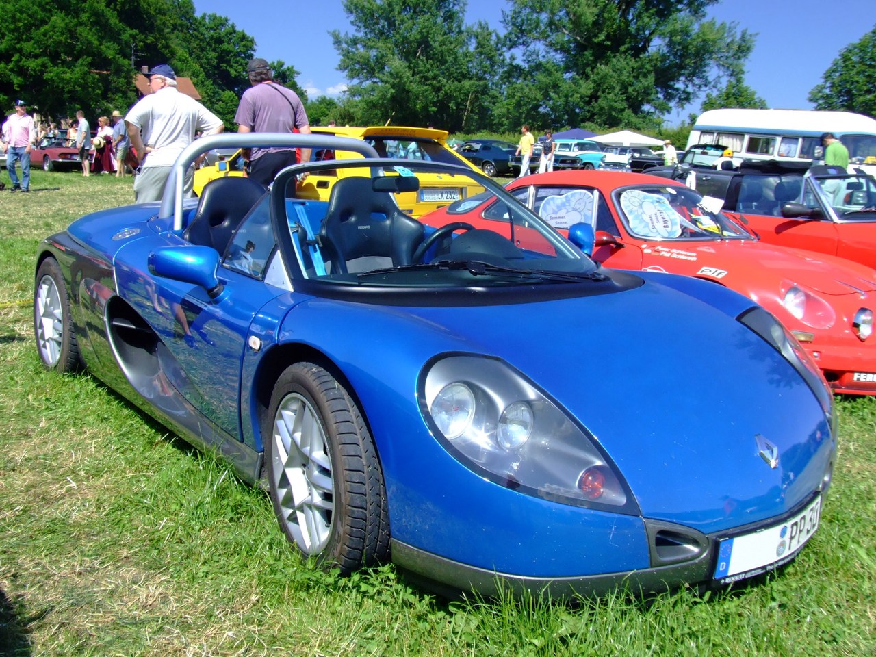 Renault Sport Spider: 04 фото