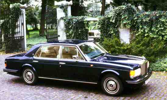 Rolls Royce Silver Spur: 3 фото