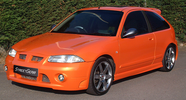 Rover 200: 9 фото