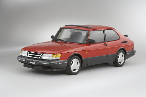 Saab 900 I