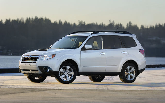 Subaru Forester I: 8 фото