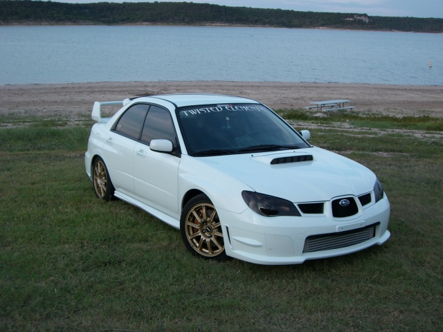 Subaru Impreza I: 4 фото