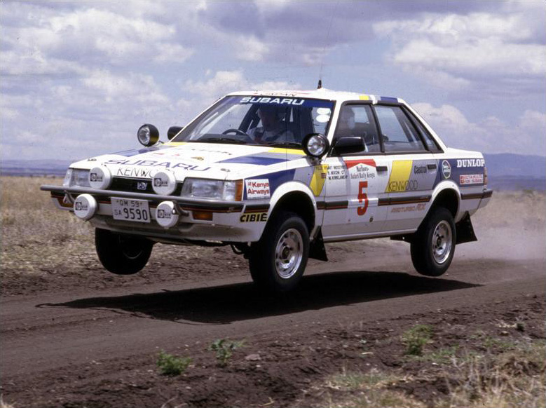 Subaru Leone: 4 фото