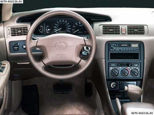 Toyota Camry IV: 2 фото