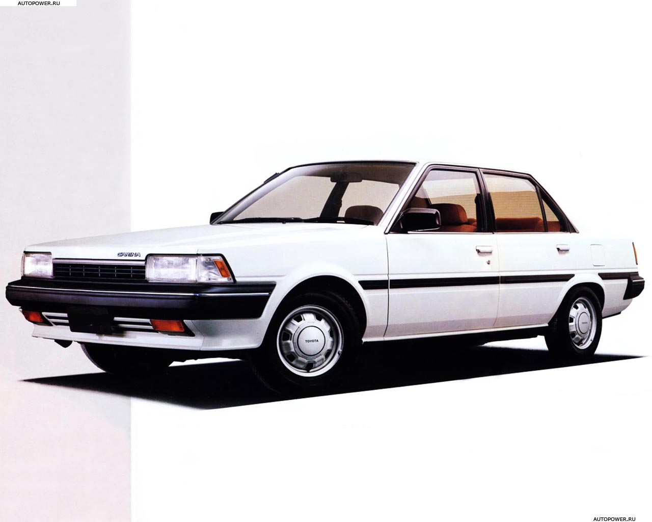 Toyota Carina T150: 10 фото