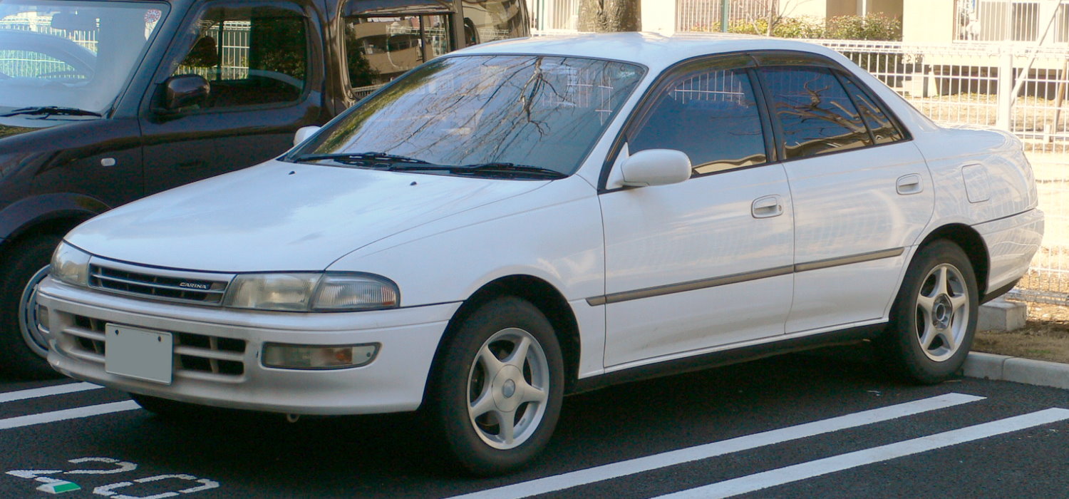 Toyota Carina: 8 фото